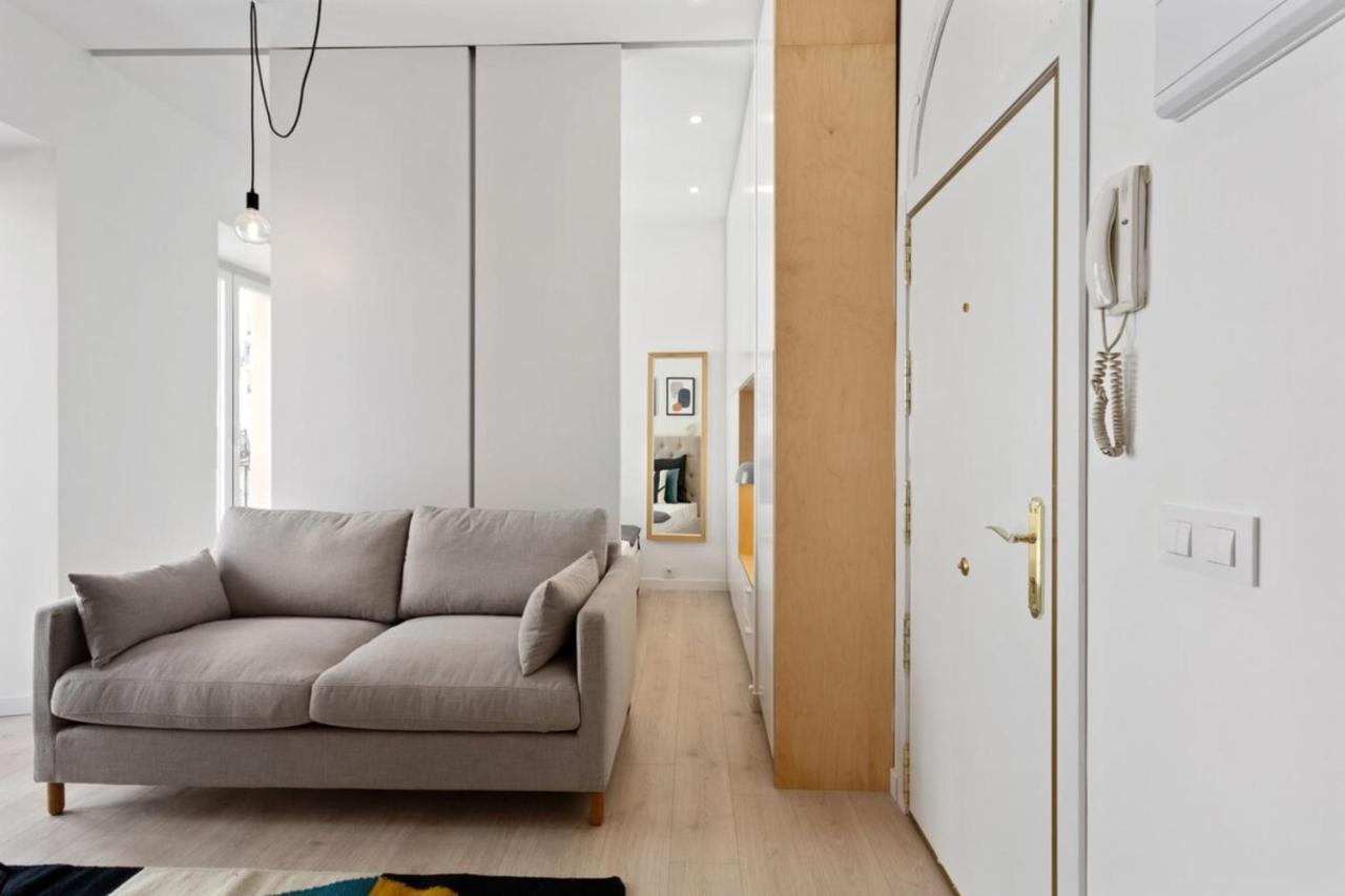 Modern 1 Bedroom Apartment Near Lavapies Madrid Exterior foto